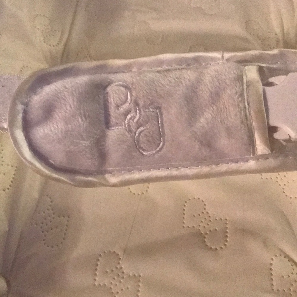 Changing pad - Picture 2 of 2
